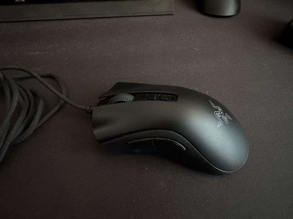 Razer DeathAdder V2482708388798146563