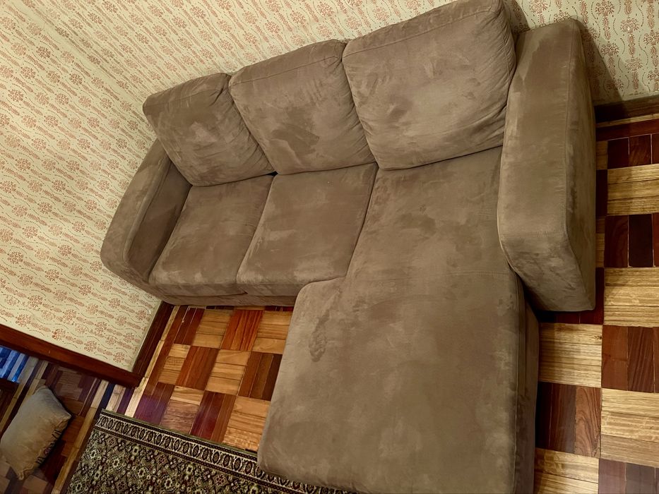 Sofa com chaise long c/novo