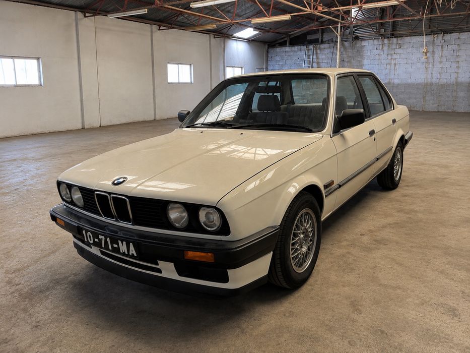 BMW E30 316, low mileage