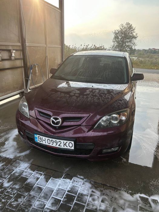 Продам мазду 3, 2л,газ/бенз