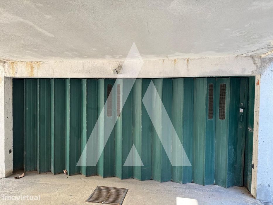 Garagem fechada para Venda no centro da cidade de Aveiro