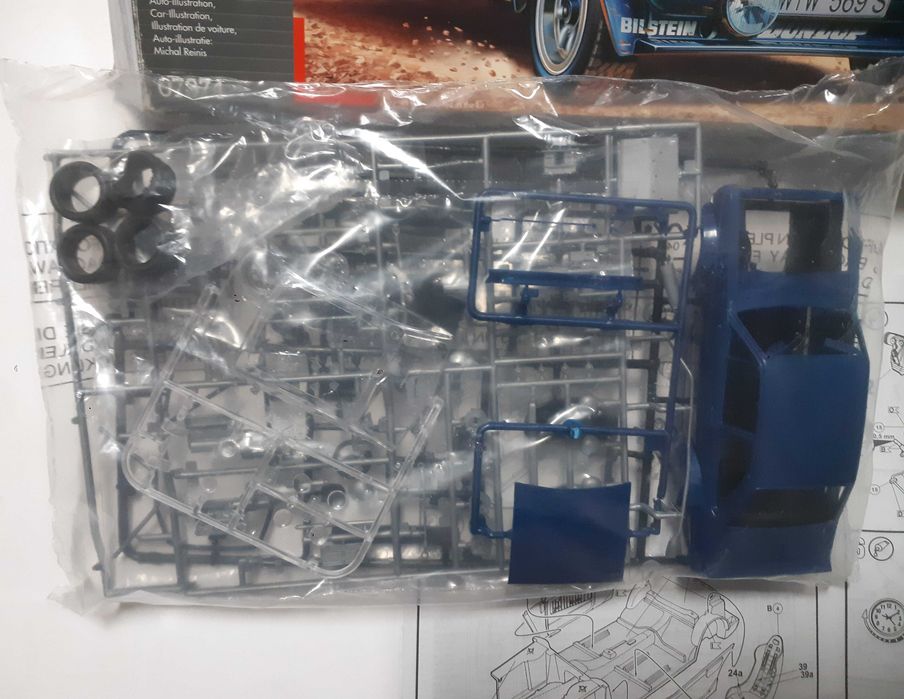 Revell Ford Escort Rally MK2 1/24