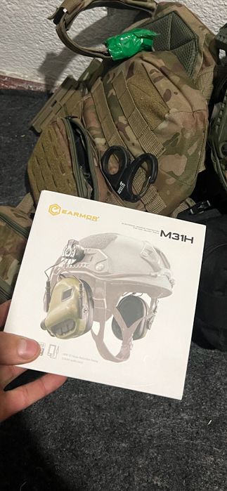 Тактичні навушники на шолом