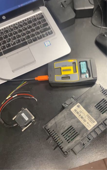 Naprawa modutu swiatet BMW/MINI FRM3 E90 E91 E92 E93 E81 E87 E70 E71