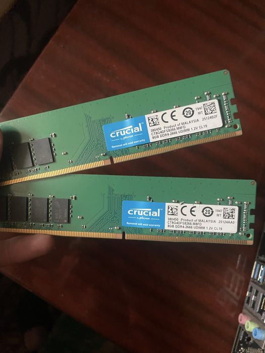 Продам комплект. Материнская плата + процессор + оперативная память.