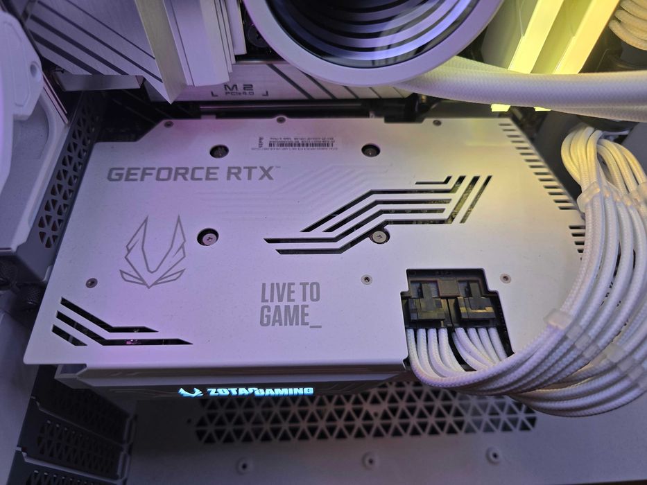 Zotac RTX 3060 Ti AMP White Edition 8GB