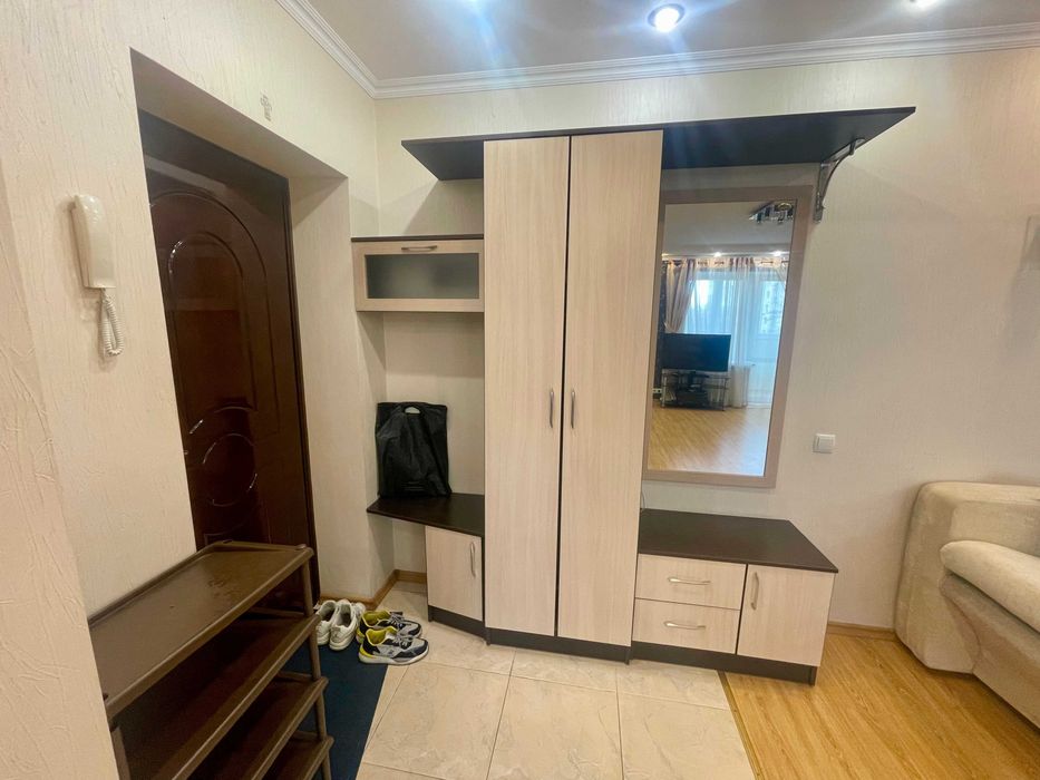 Центр міста! Сучасна 3-х кімн.-студіо. Автономне опалення!