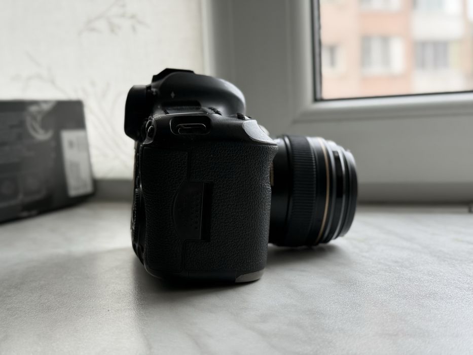 Canon 5d mark III body