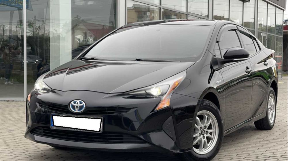 Аренда авто гібрид Prius Camry автомат оренда 4500грн Джета Fusion