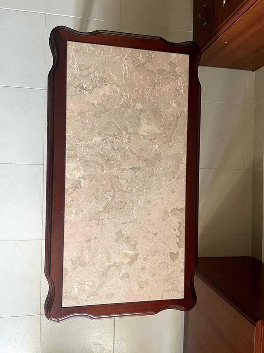 mesa de centro em ótimo estado