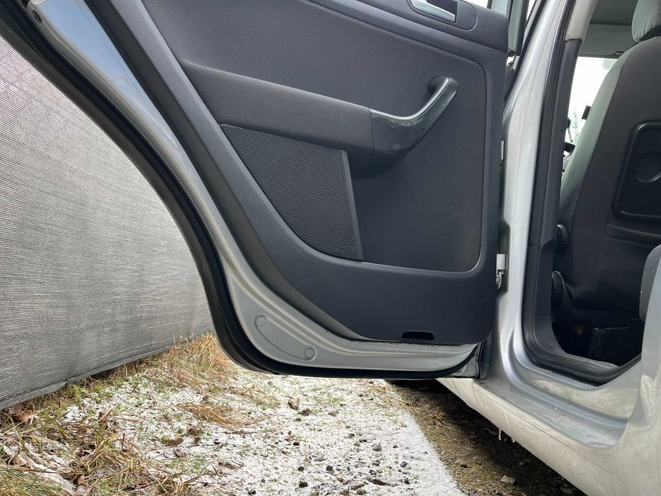 drzwi tył tylne tylnie lewe vw golf v 5 vi 6 plus + 2005 - 2014 la7w