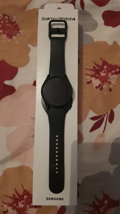 Samsung s23 128GB + Samsung smartwatch 4