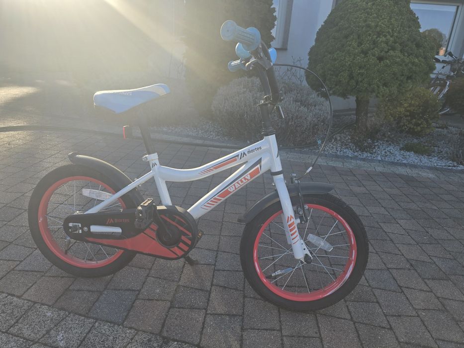 Biały rowerek 3-5 lat