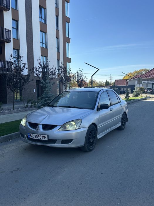 продам mitsubishi lancer 9 2004 на автоматі