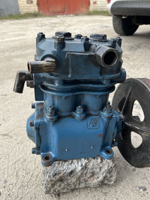 Компресор автомобільний, МАЗ, ЗІЛ