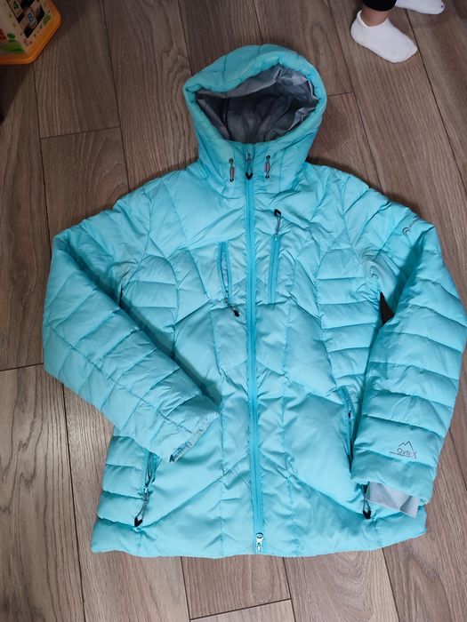 Пуховик , куртка зимова outventure