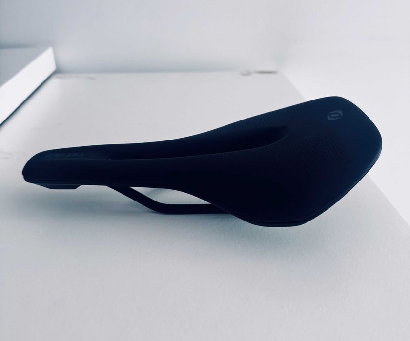 Selim Syncros Tofino V 2.0 Cut Out – Excelente Estado