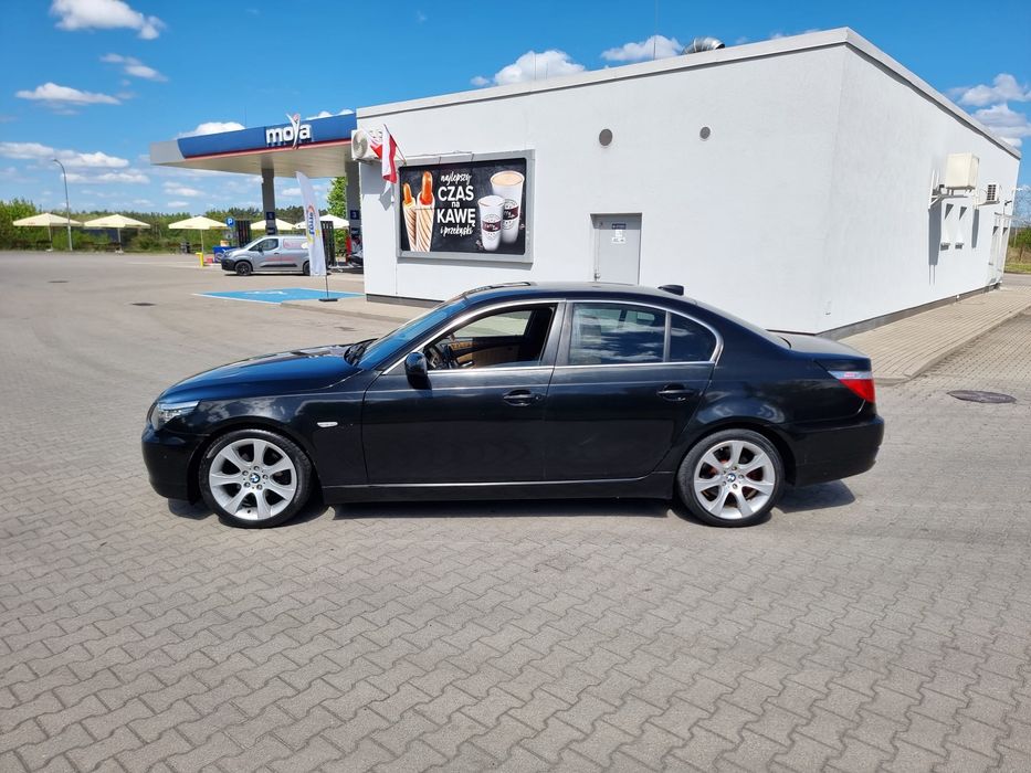 Bmw e60 523i 2007 polift sedan bixenon