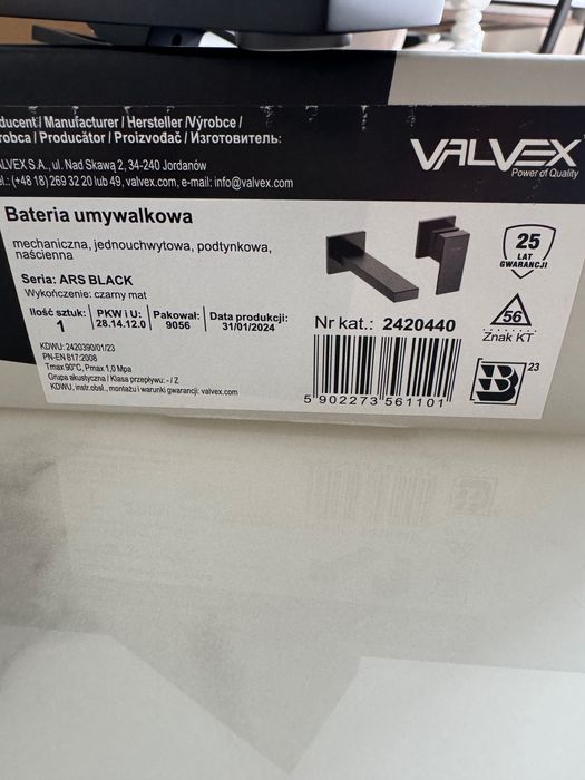 Bateria podtynkowa NOWA czarna valvex