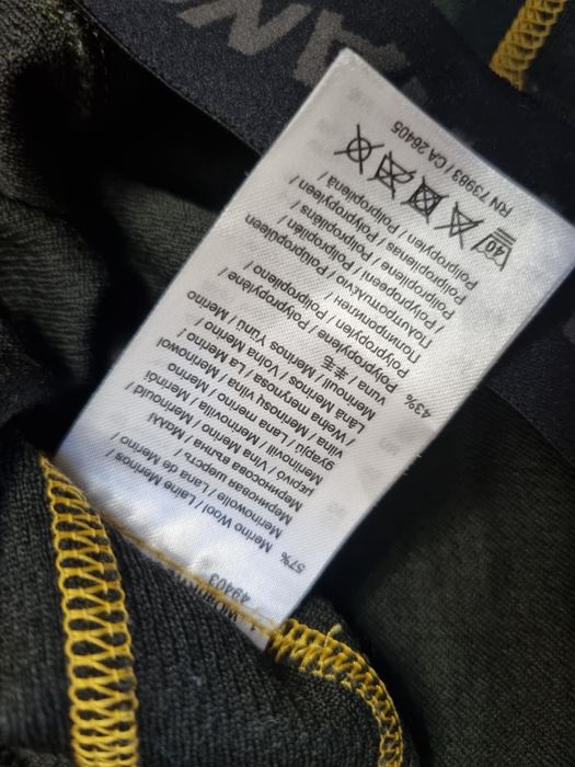 Odzież termiczna legginsy Helly hansen 11-12lat 152cm