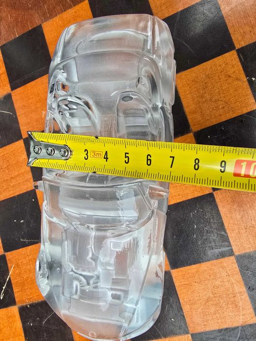 Stara szklana figura auto BMW