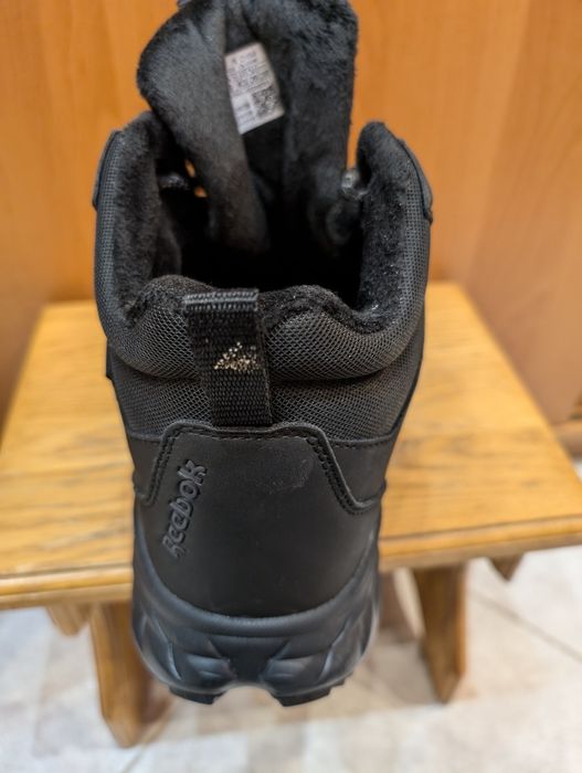 Нові зимові чоловічі ботинки reebok з Польщі