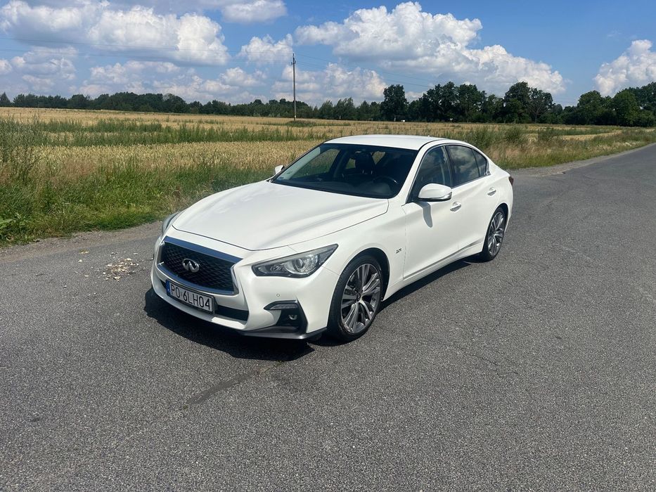 Infiniti Q50