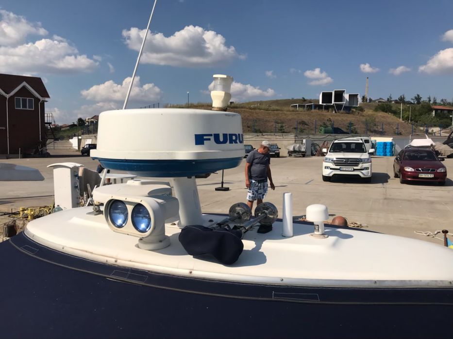 Яхта Bavaria 35 Sport