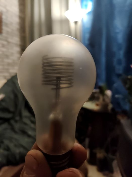 Żarówka bazwatowa zabytek Philips neonówka