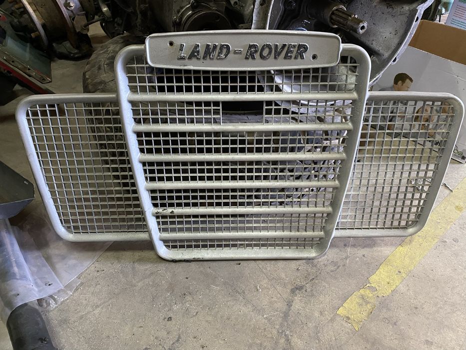 Vendo material Land Rover