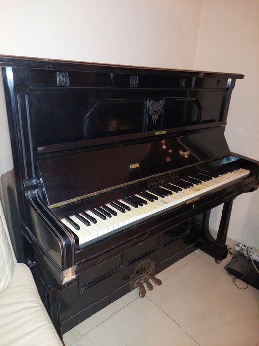 Pianino BARMEN IBACH BERLIN od nowości w rodzinie