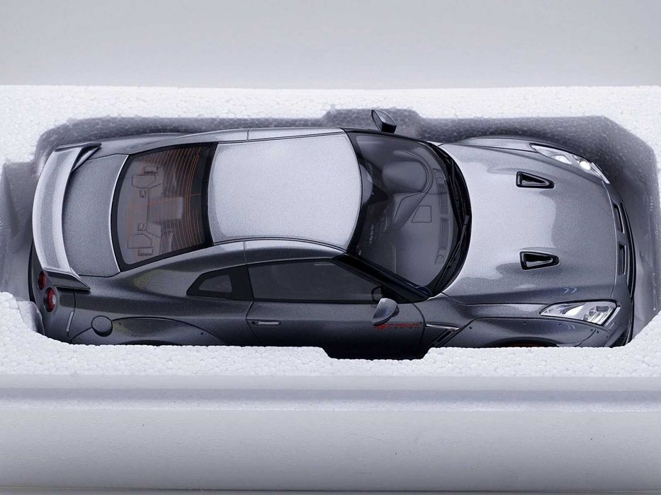 1/18 nissan gt-r (r35) prior design (gt spirit)