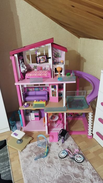 Dom Barbie dreamhouse bardzo duży plus kamper gratis