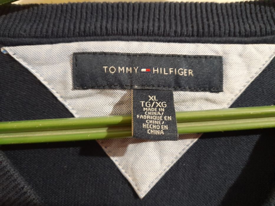 Tommy Hilfiger оригінал чоловічий светр бавовна