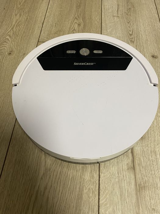SILVERCREST Robot sprzątający / odkurzacz z funkcją mopowania SSWR A1