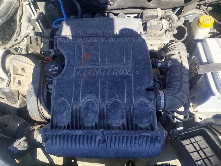Para peças FIAT Punto (188_)