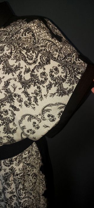 Костюм з віскози H&M розмір 14