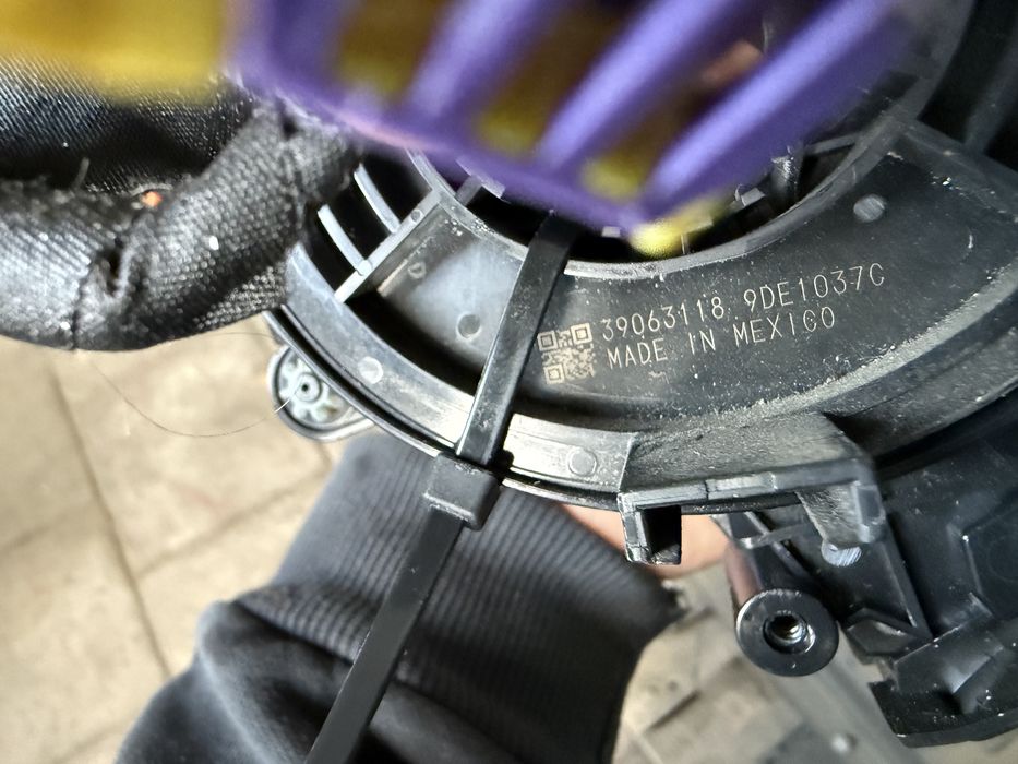 Шлейф руля Chevrolet Bolt EV 2020 39063118