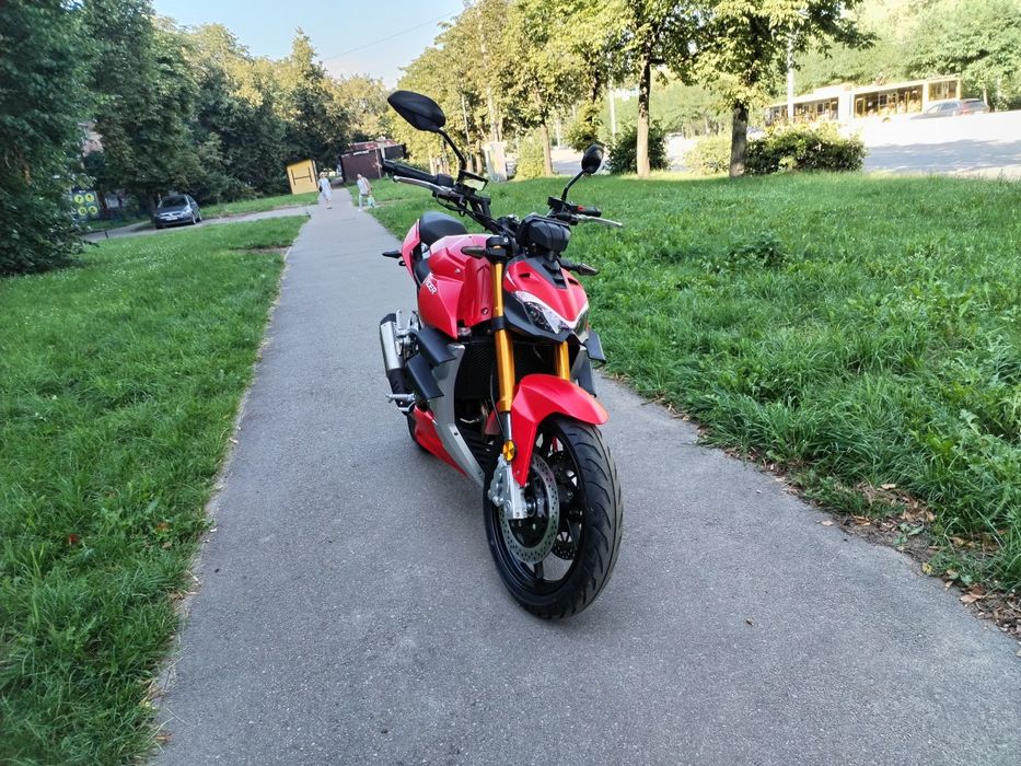 Мотоцикл RIDER Dukati V4 400