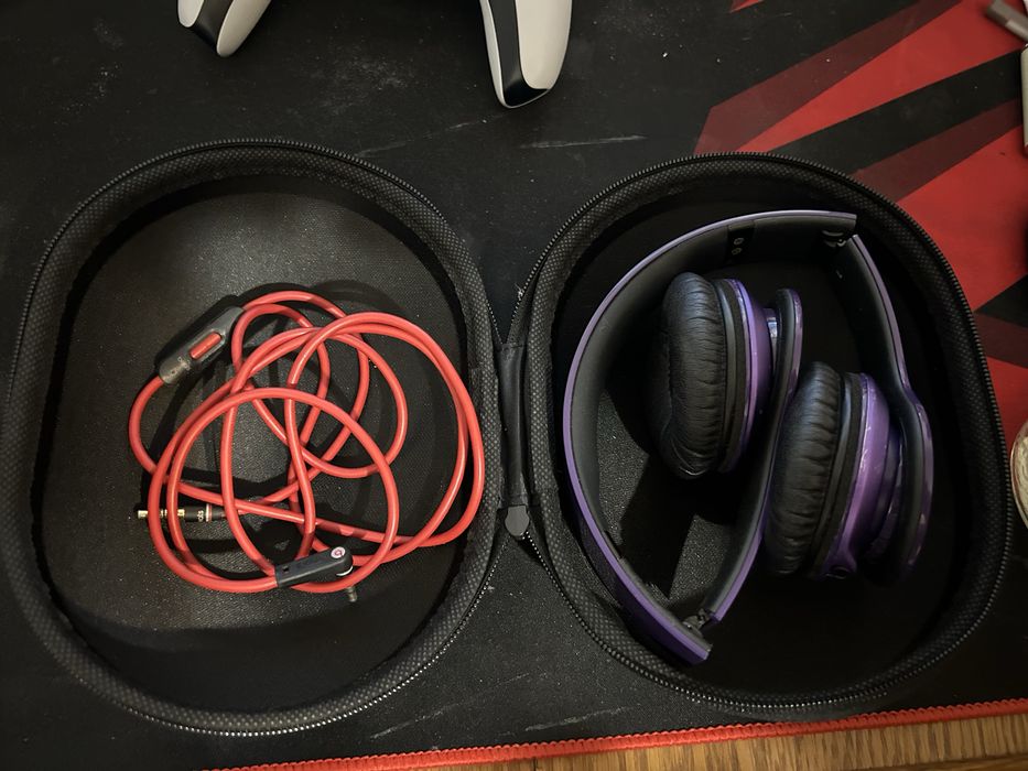 Beats solo HD by dr dre