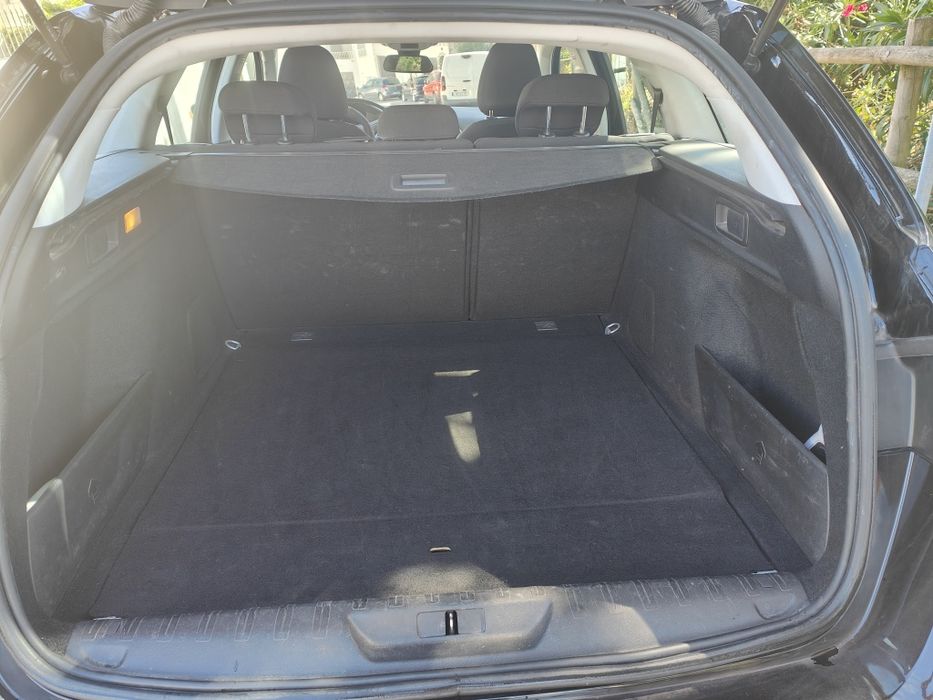 Peugeot 308 SW 2020 novembro gasóleo