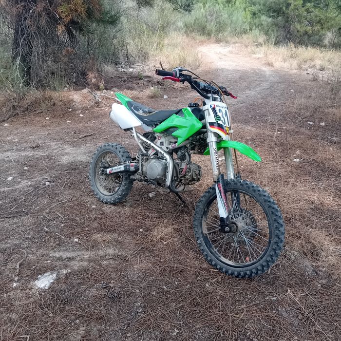 Vendo carnagens de pit bake 125