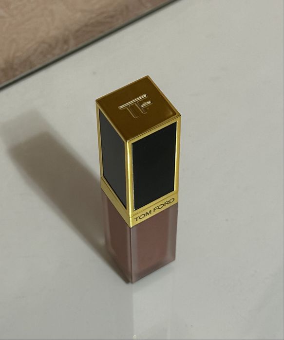 Матова помада рідка - TOM FORD Liquid Matte