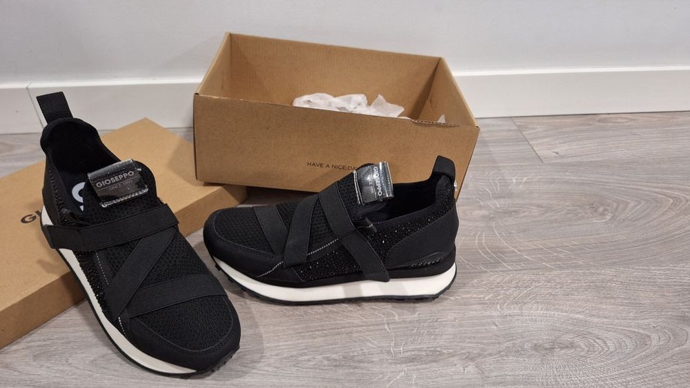 Ténis Gioseppo Novos