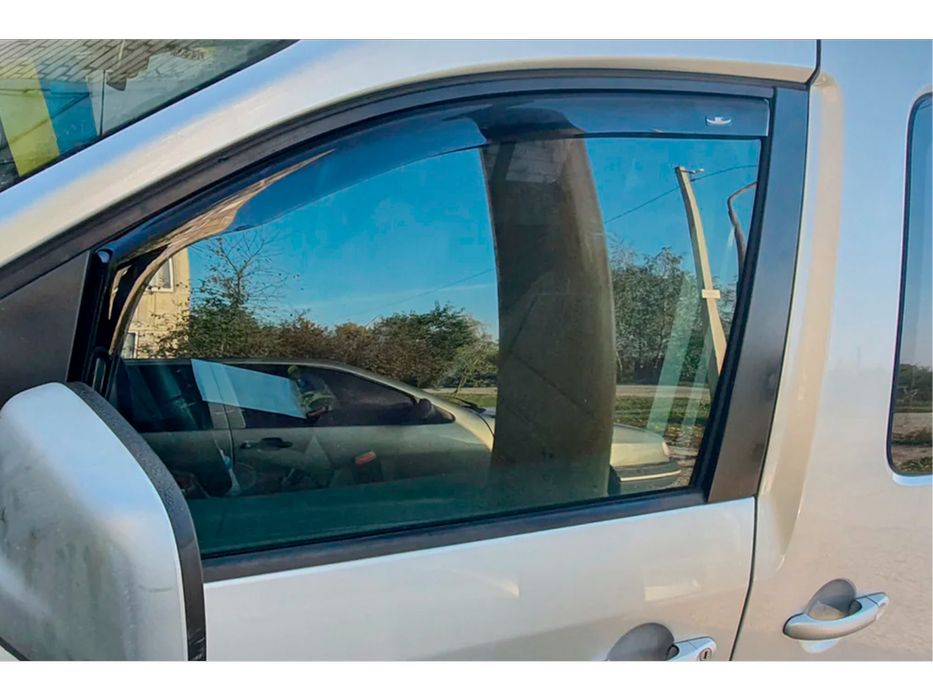 Volkswagen Caddy 2004-2010 рр. Вітровики вставні (2 шт, HIC)