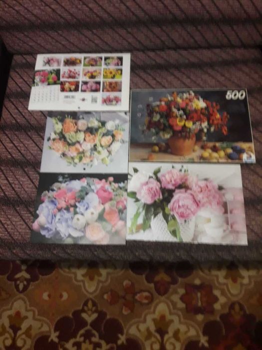 Na puzzle można pocięć te zdjęcia kwiatów.