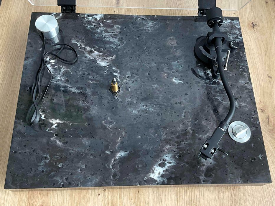 Gramofon japoński TEAC TN-550