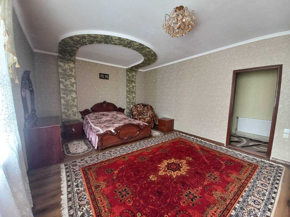 Продаж трьох кімнатної квартири по вул Асмолова площею 120 кв.м