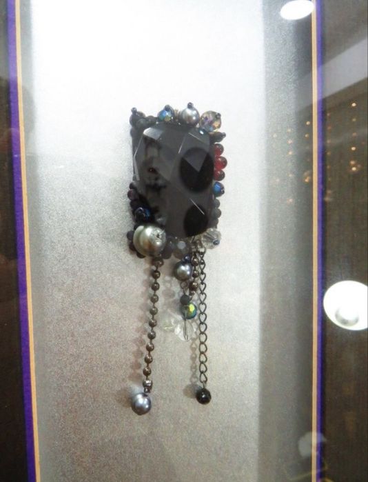 Quadro com joalharia