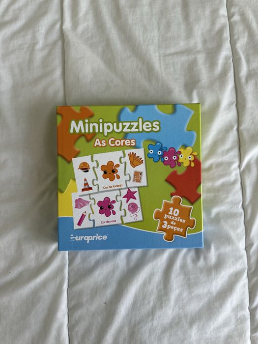 Mini Puzzles As Cores